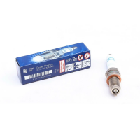 Свічка запалювання Bosch Double Platinum Y5KPP332 8180 0241145523